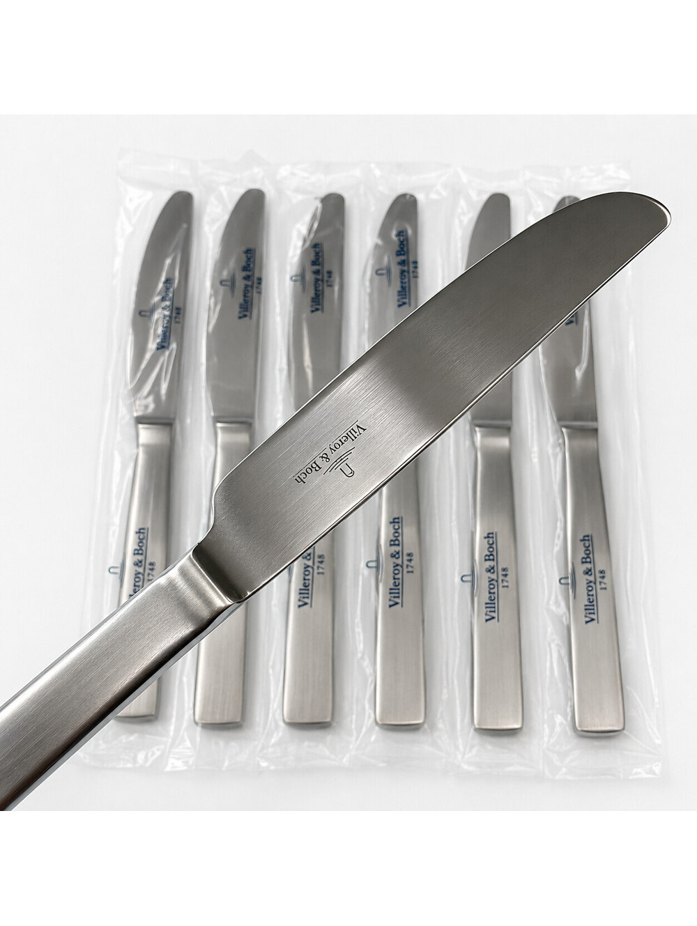 Villeroy & Boch One Set of 6 Dinner Knives 18/10 Stainless Flatware 9" Satin NEW